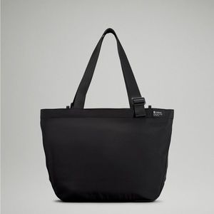 Lululemon Clean Lines Tote Bag